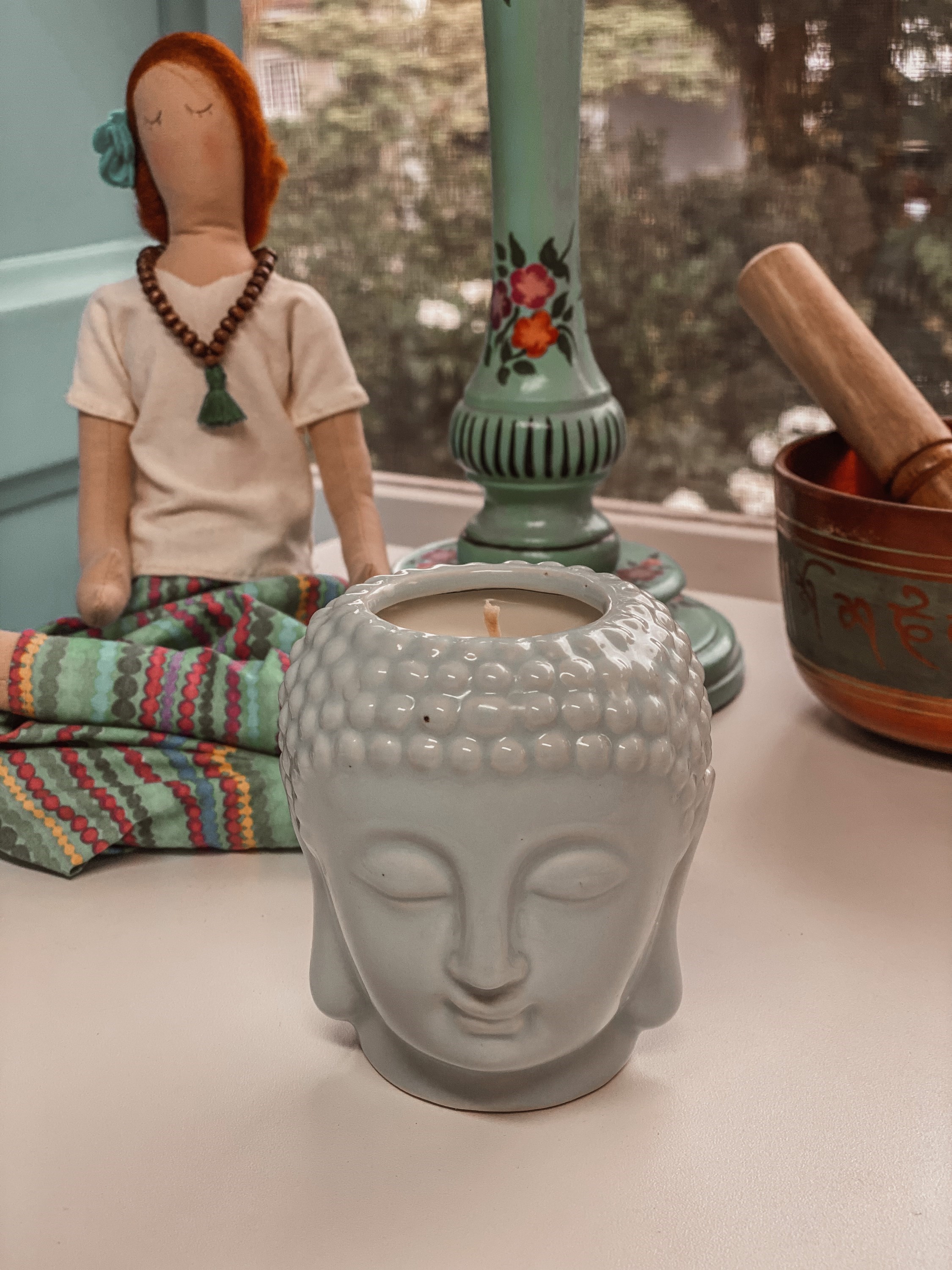 Kit com 3 cachepos Buda para velas