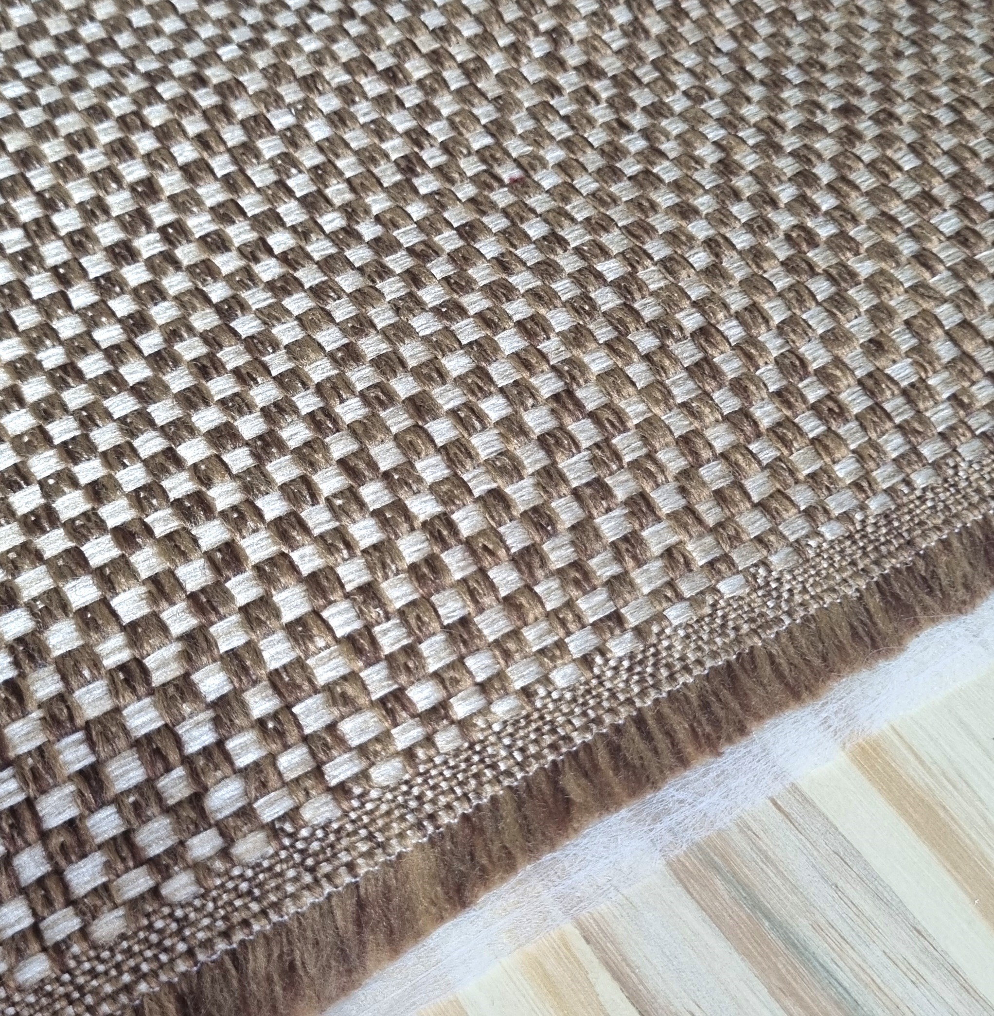 Trissê palha bege com caramelo