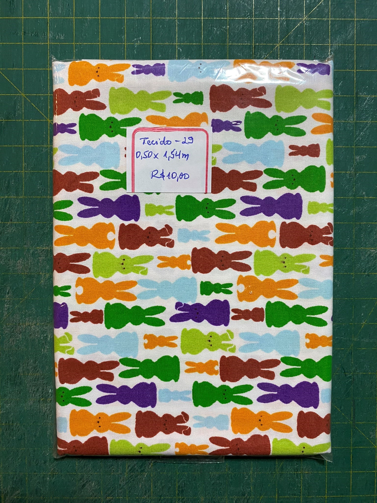 Tecido tricoline coelhinhos