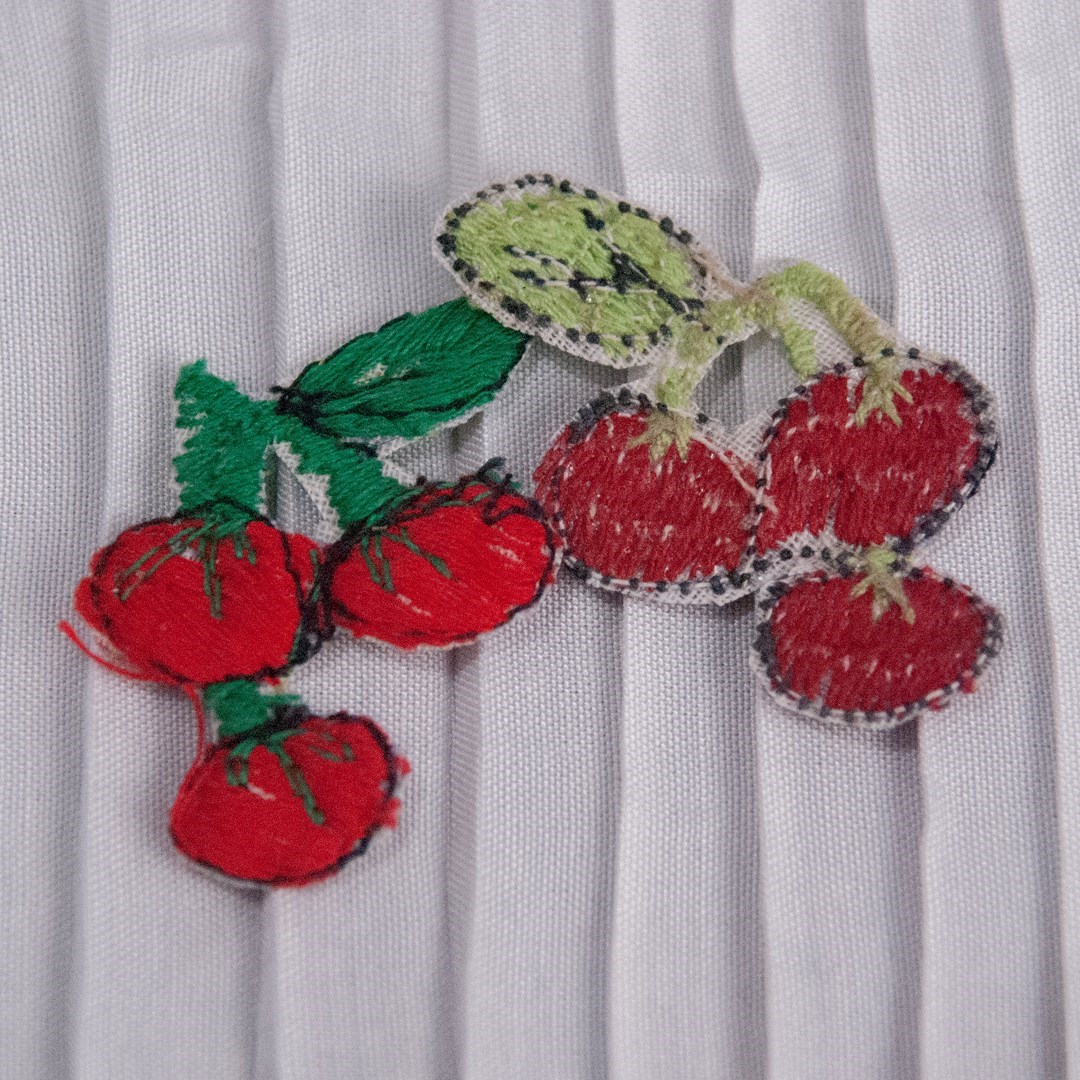 Pacht Bordado Tomate - 25x35mm