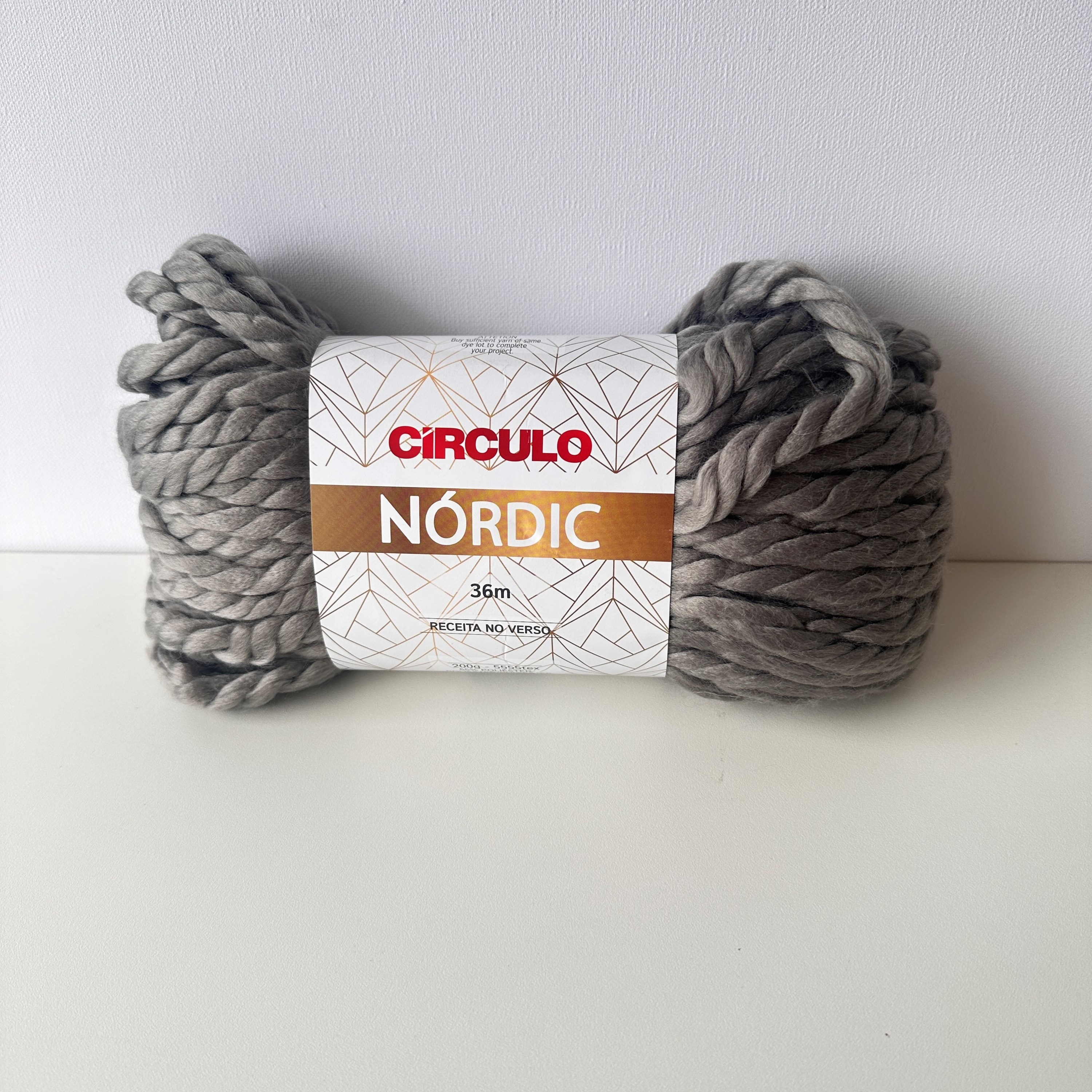 Fio Nordic Circulo - Raridade cor cinza claro
