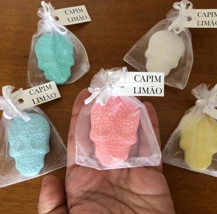 Lote molde de silicone Caveirinha 10 peças 