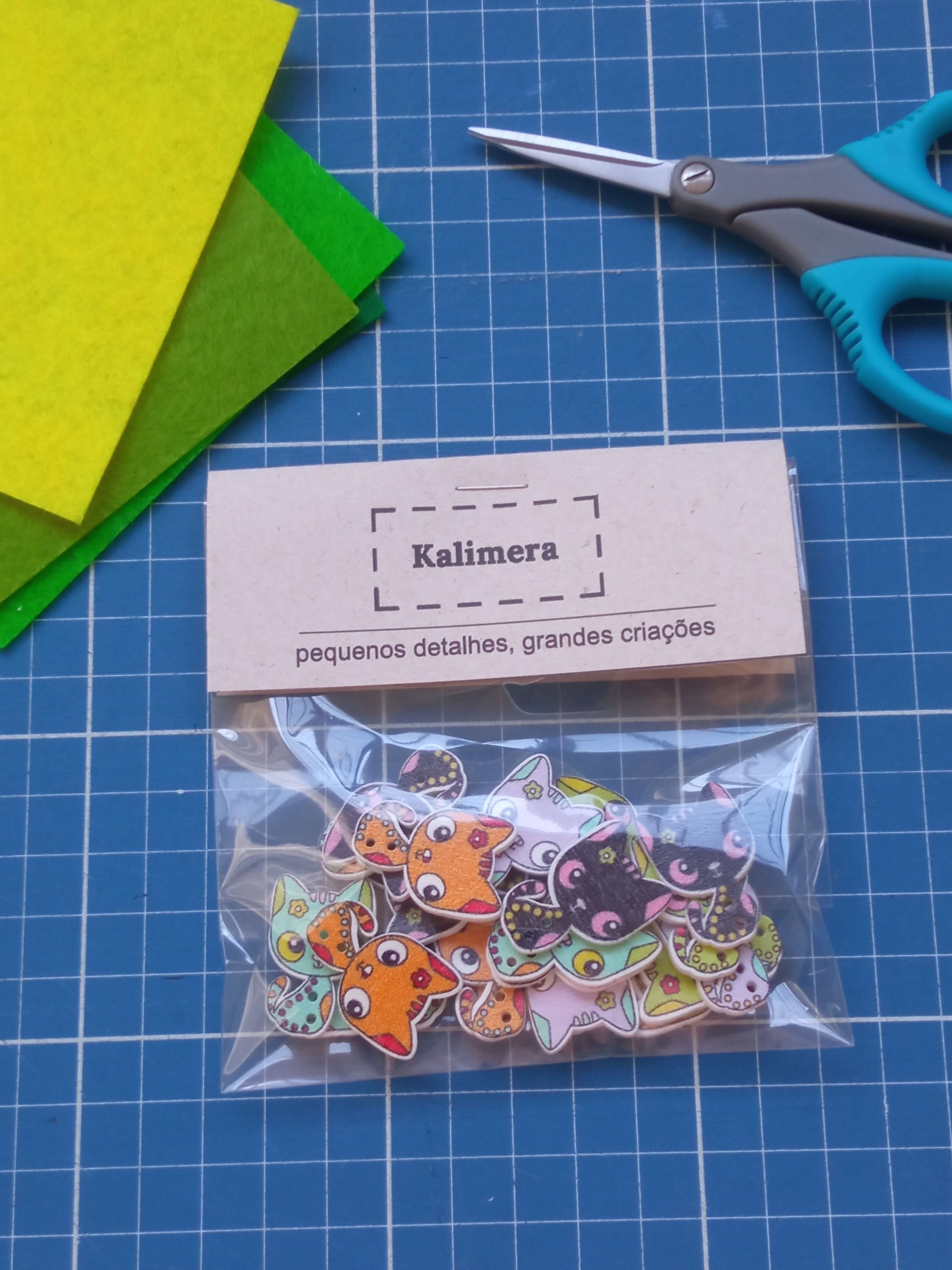Kit 20 Botões de Madeira Gatinho Ilustração Impressa 