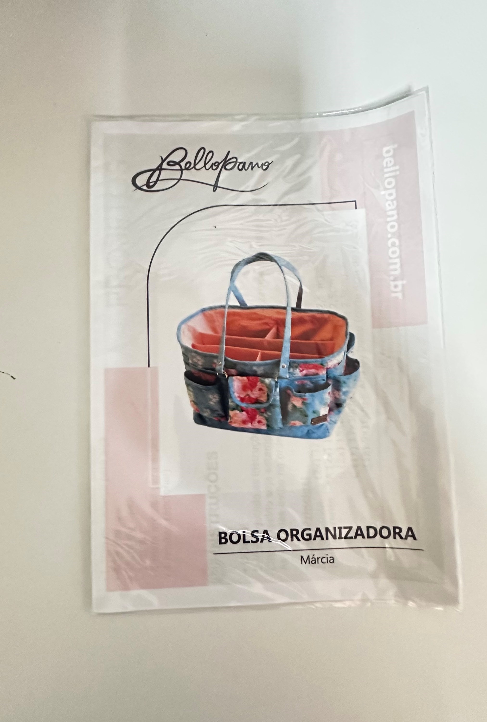 Projeto lacrado Bolsa Organizadora para artesã