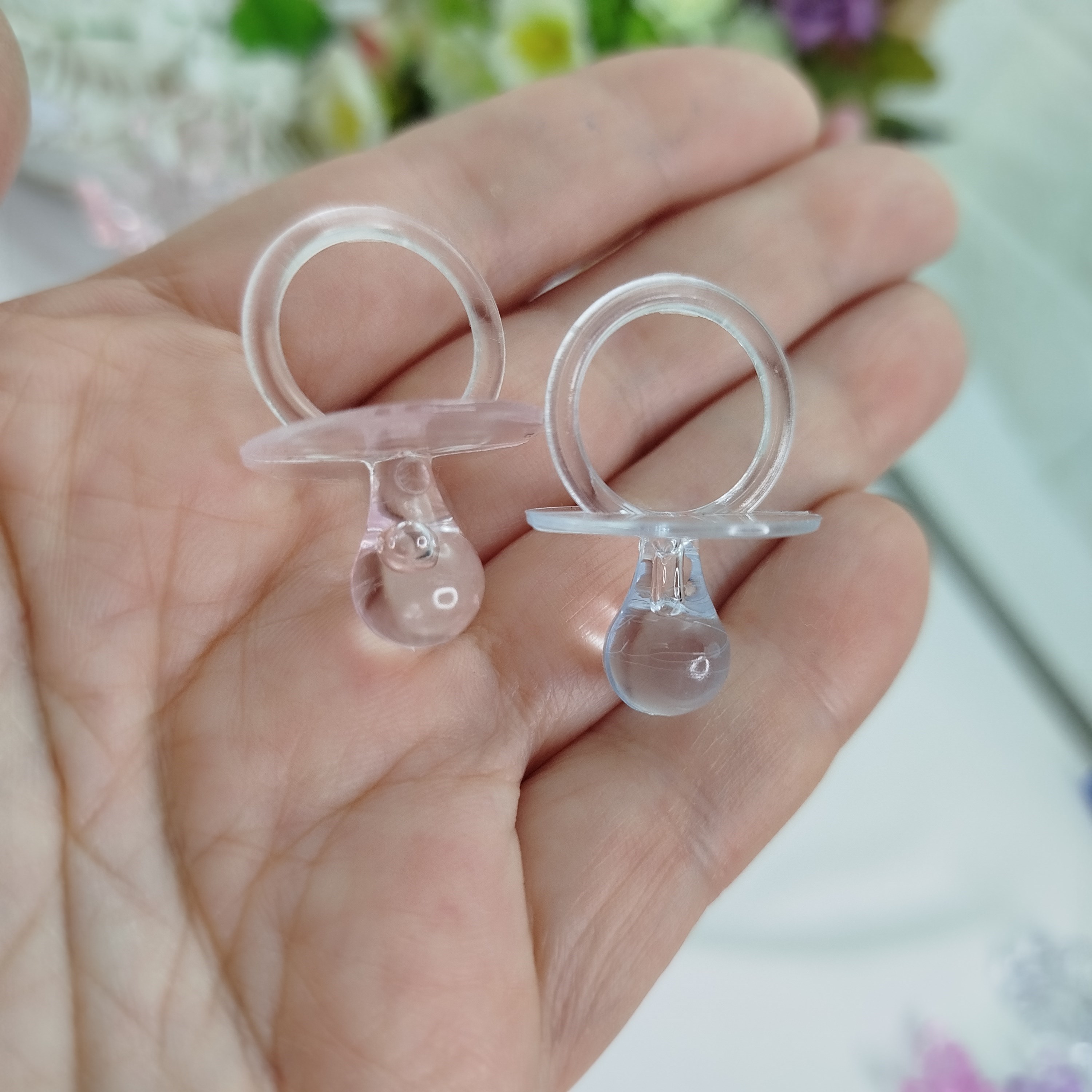 MIX de 107 Peças em Acrilico vários formatos e cores (veja descritivo no anuncio)