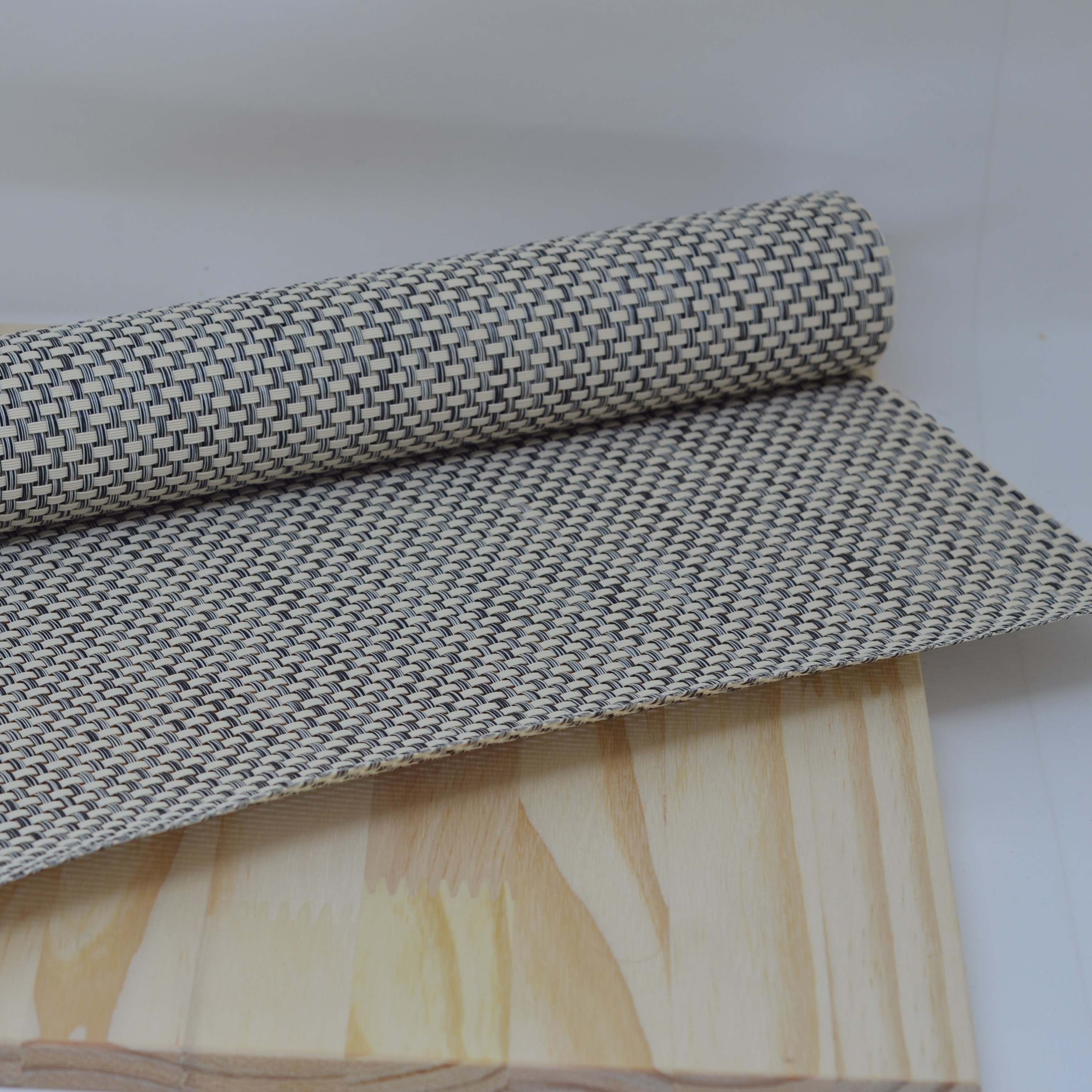 Esteira em pvc trançado