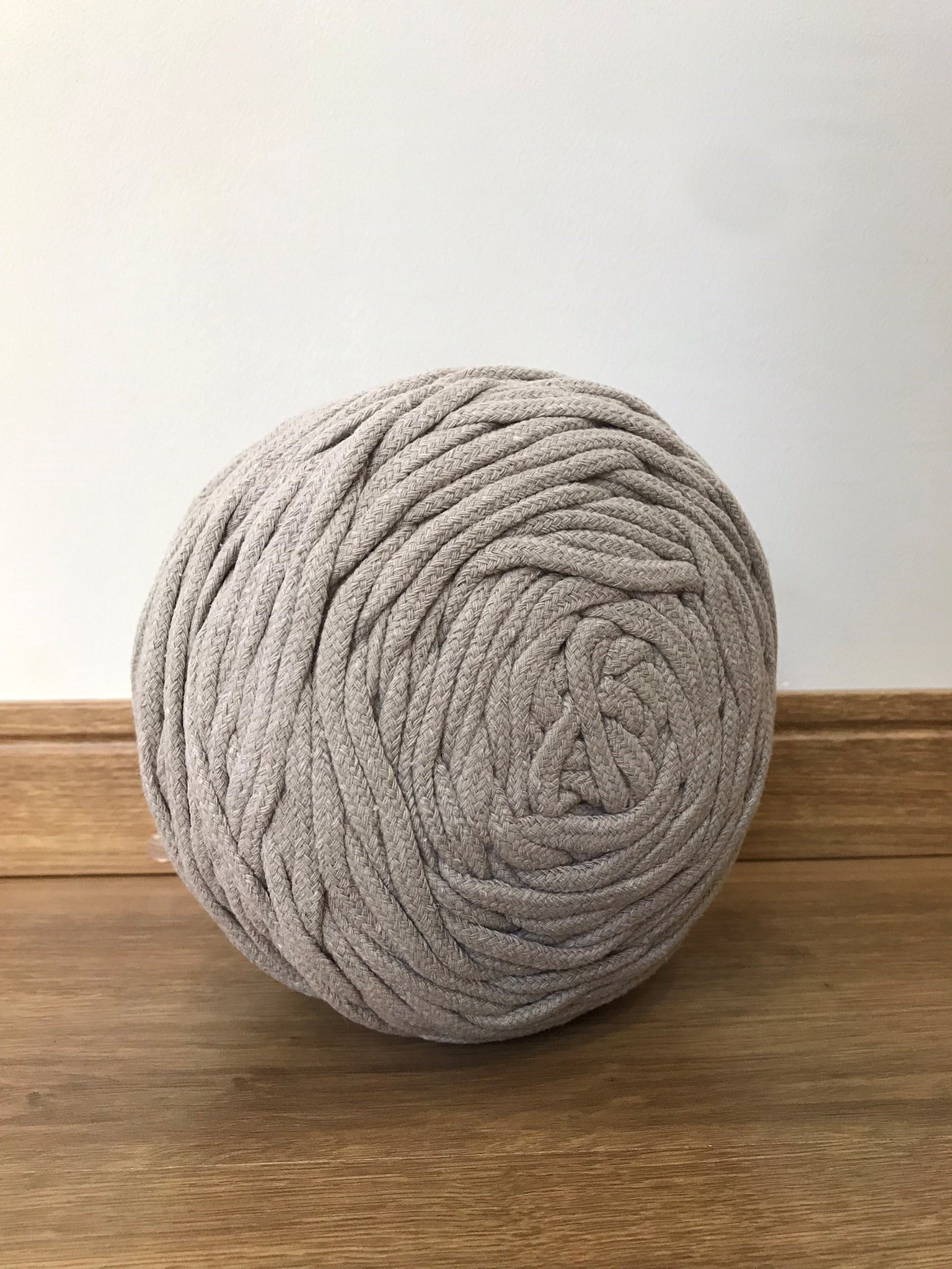 Cordão de algodão trançado