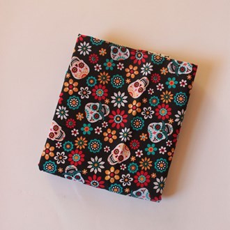 Tricoline Caveirinhas