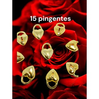 Kit 40 pingentes Coração, verniz cataforético, metal dourado, três modelos.