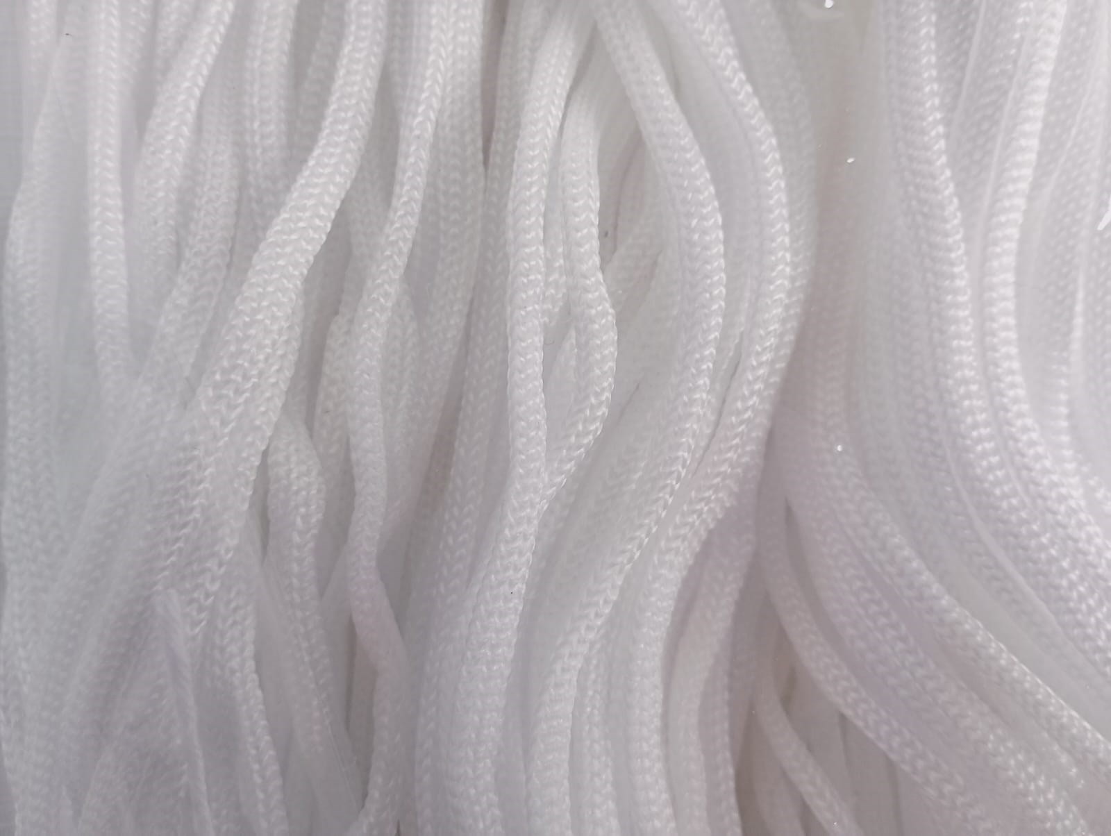 Cordão de Nylon 200 unid. branco 