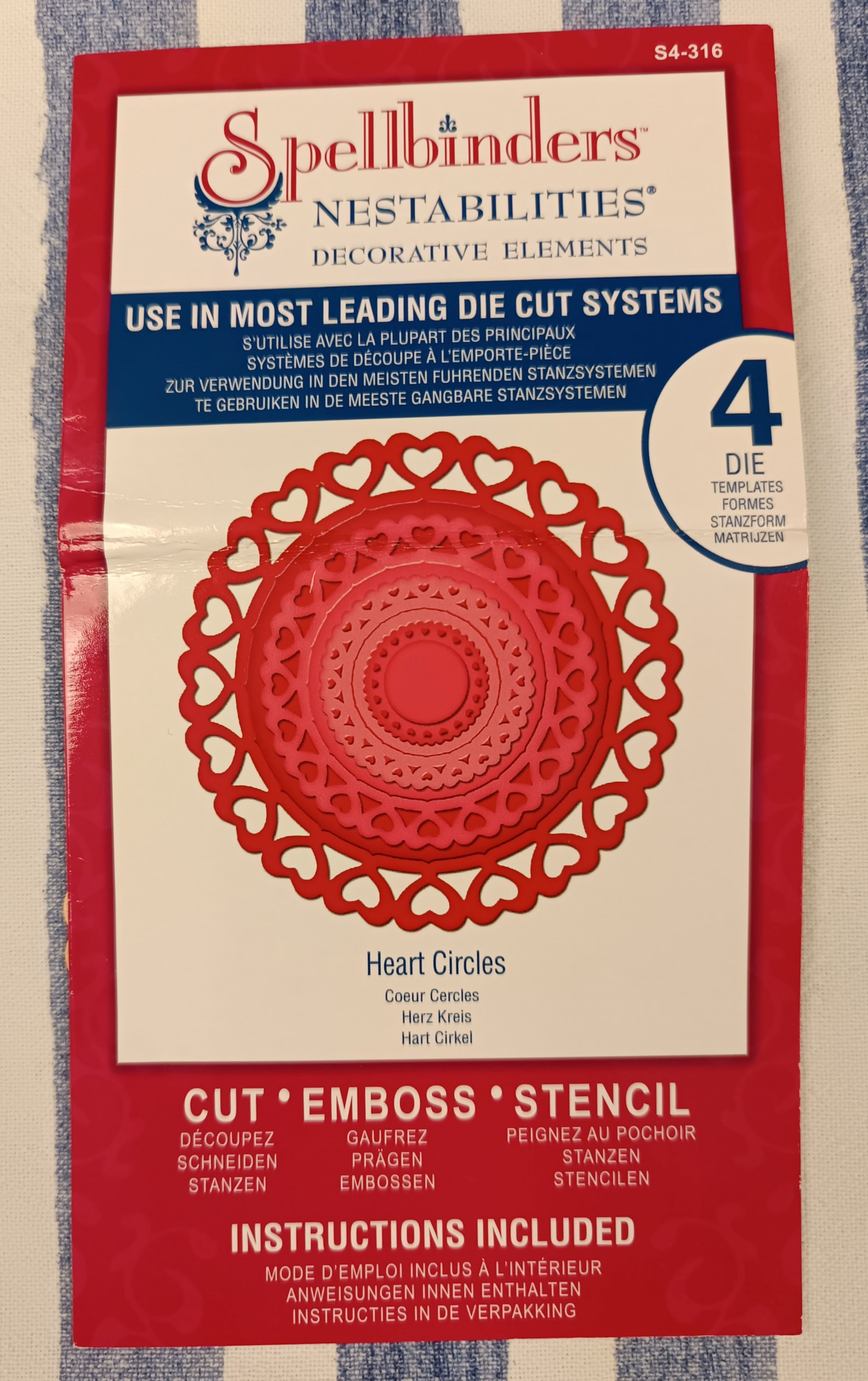 Spellbinders Nestabilities Heart Circles