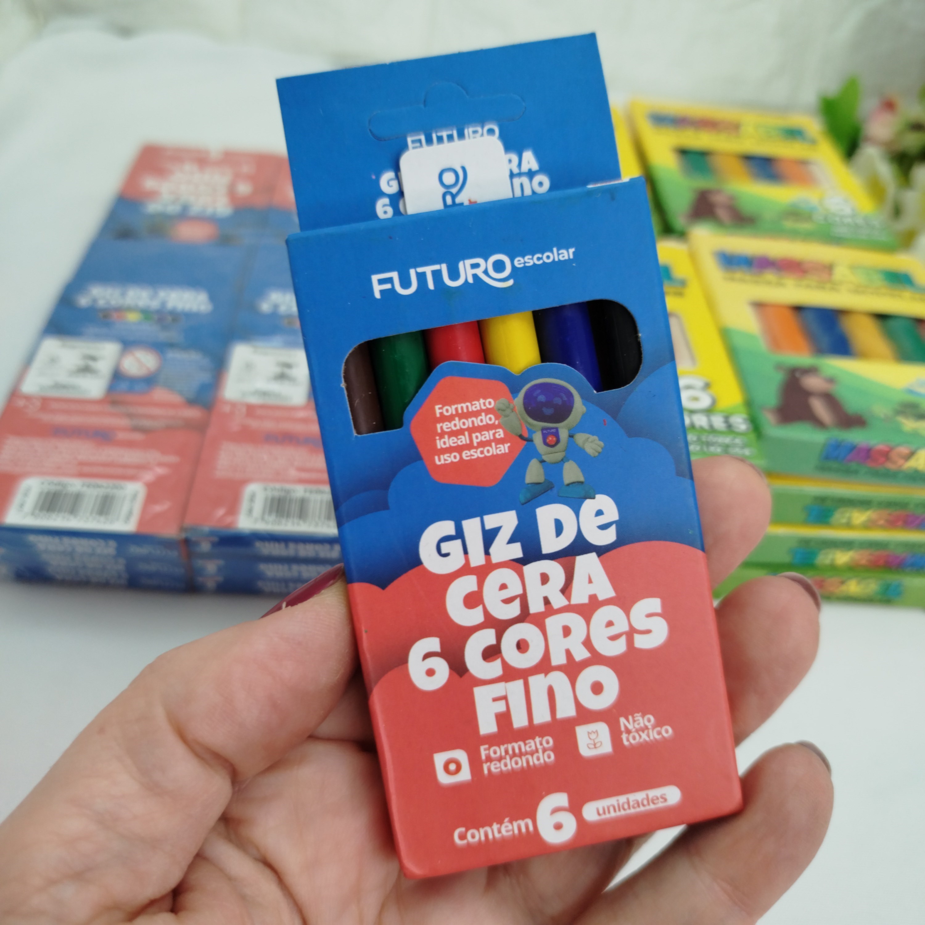 MIX de Giz de Cera + Massinha de Modelar + Cortadores para personalizar