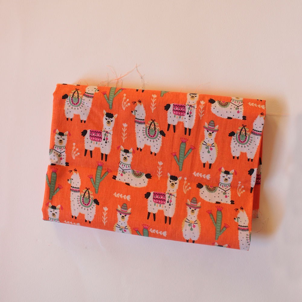 Tricoline Lhamas Laranja