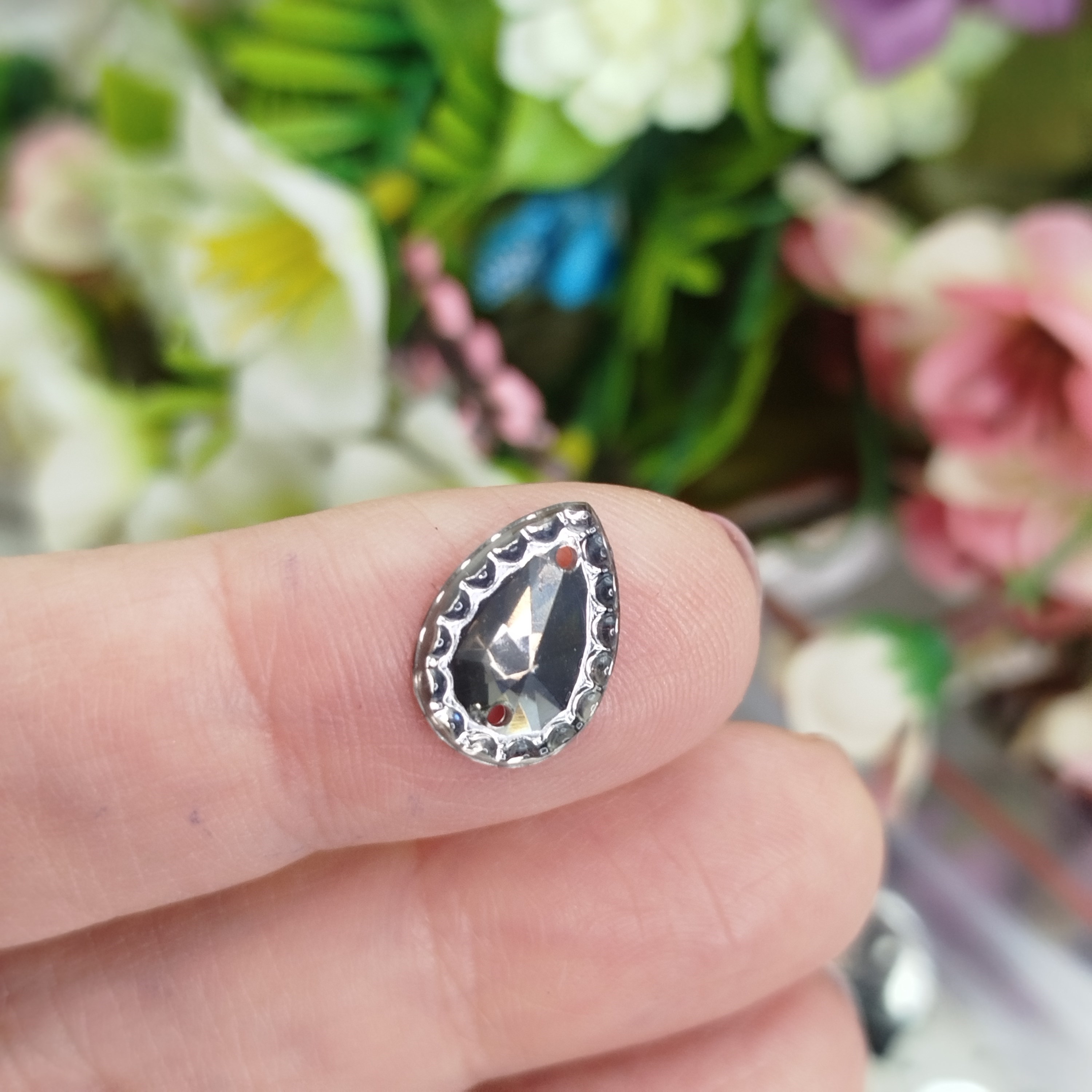 Chaton Gota  cor  Fume com Borda  - pacote com aprox 220 gramas