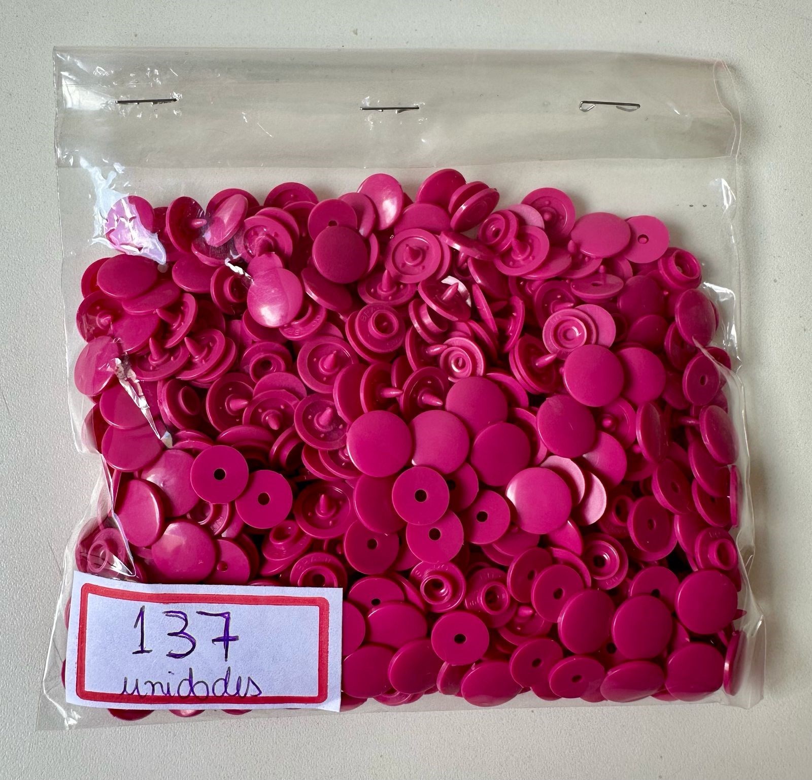 Botão Tic Tac 12 Rosa Choque
