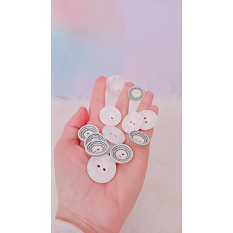 COLEÇÃO DAMA DE COPAS - kit com 107 botões