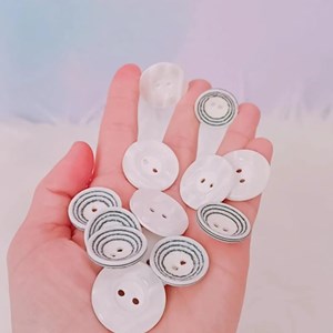 COLEÇÃO DAMA DE COPAS - kit com 107 botões