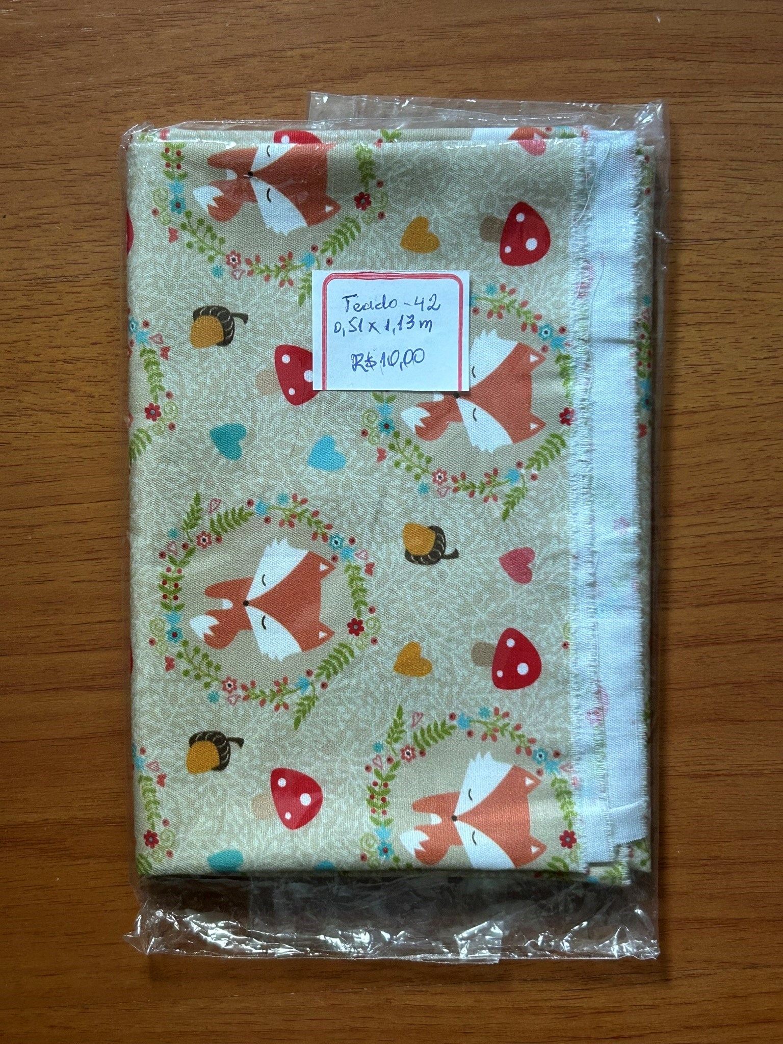 Tecido tricoline raposinha