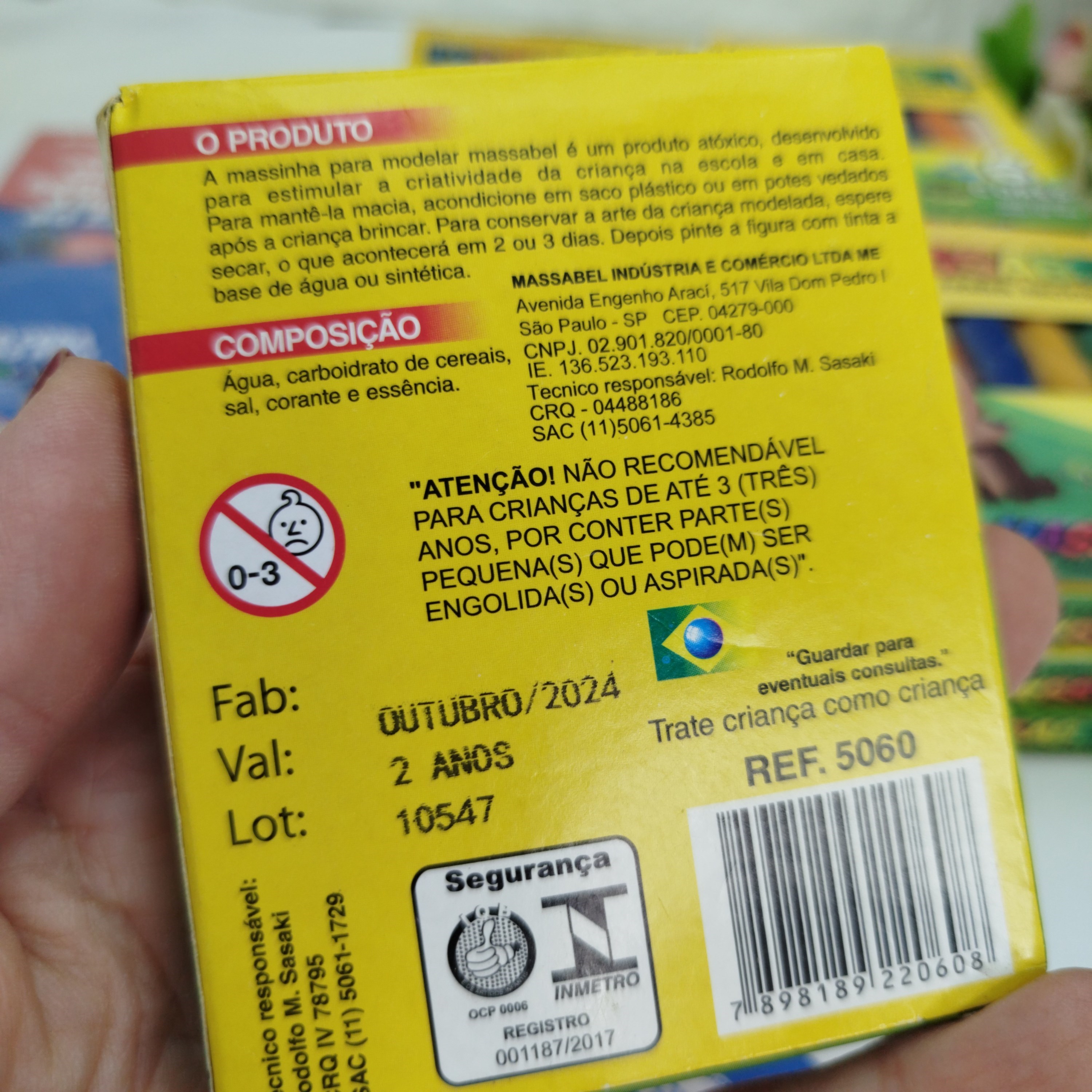 MIX de Giz de Cera + Massinha de Modelar + Cortadores para personalizar