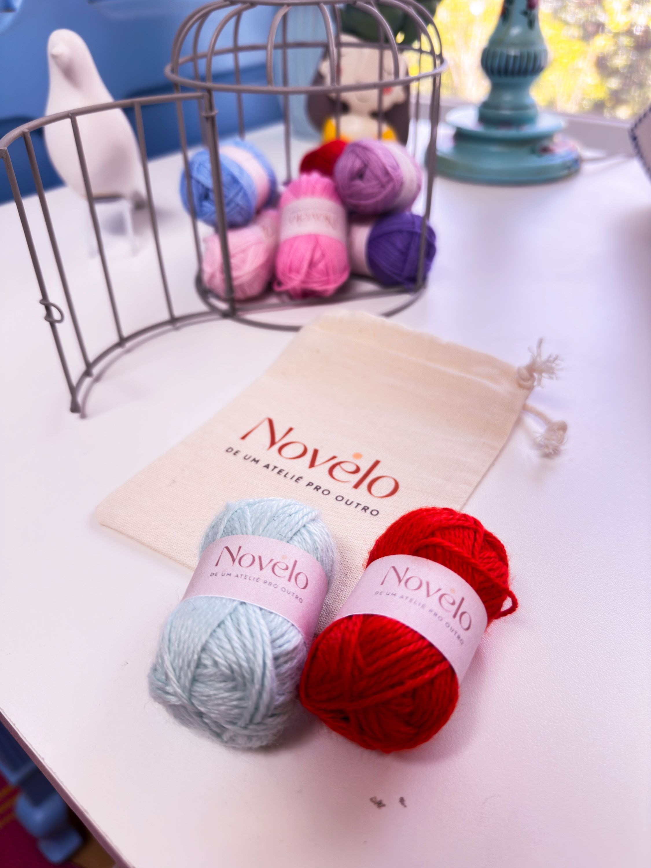 Kit com 2 mini novelos de lã 