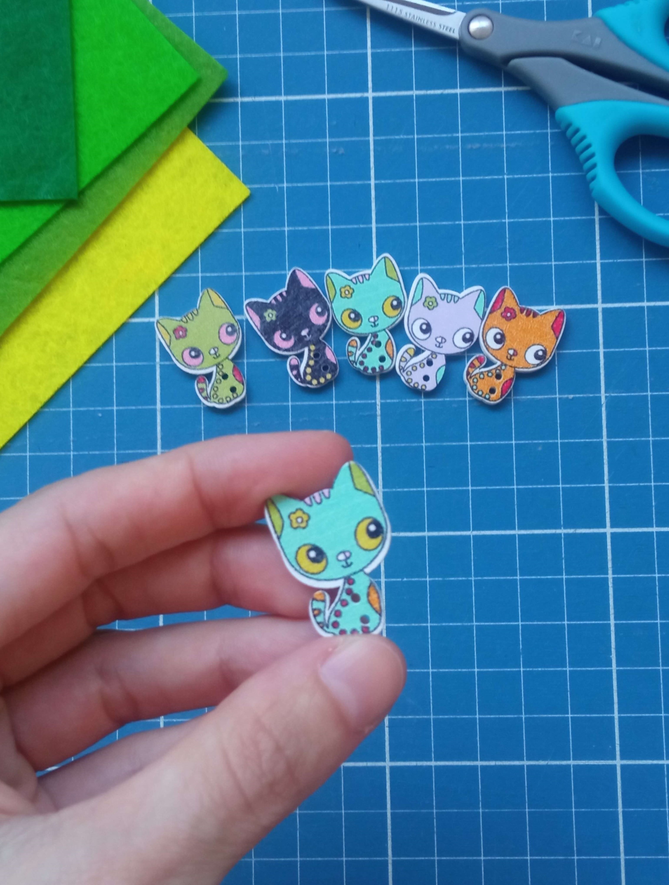 Kit 10 Botões de Madeira Gatinho Ilustração Impressa