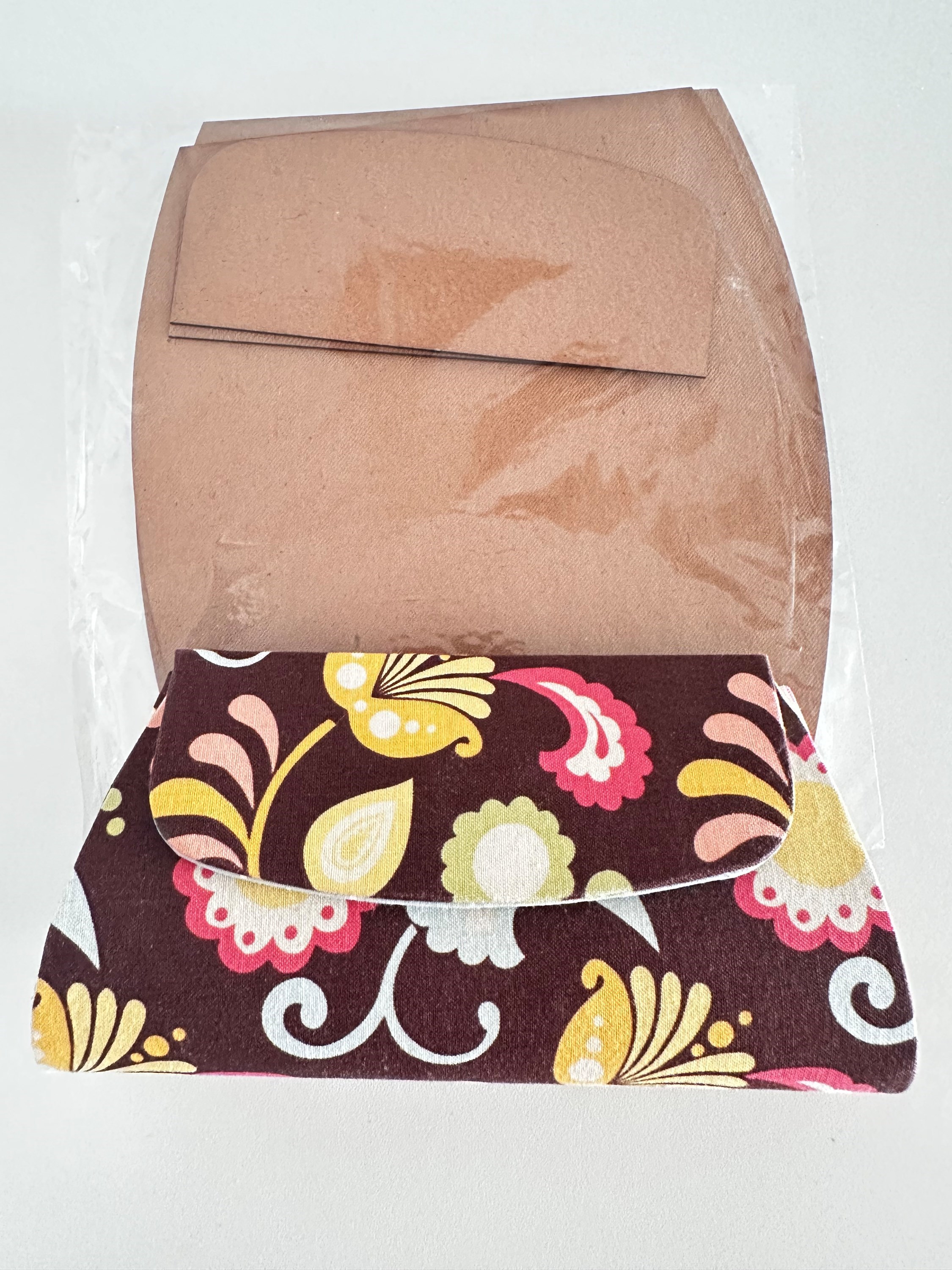 Kit cortado papel couro para clutch - P