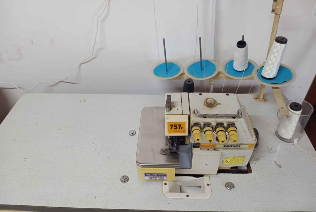 Máquina interlock industrial 