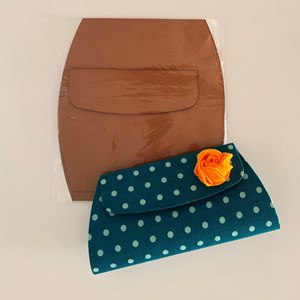 Kit cortado papel couro para clutch cartonagem