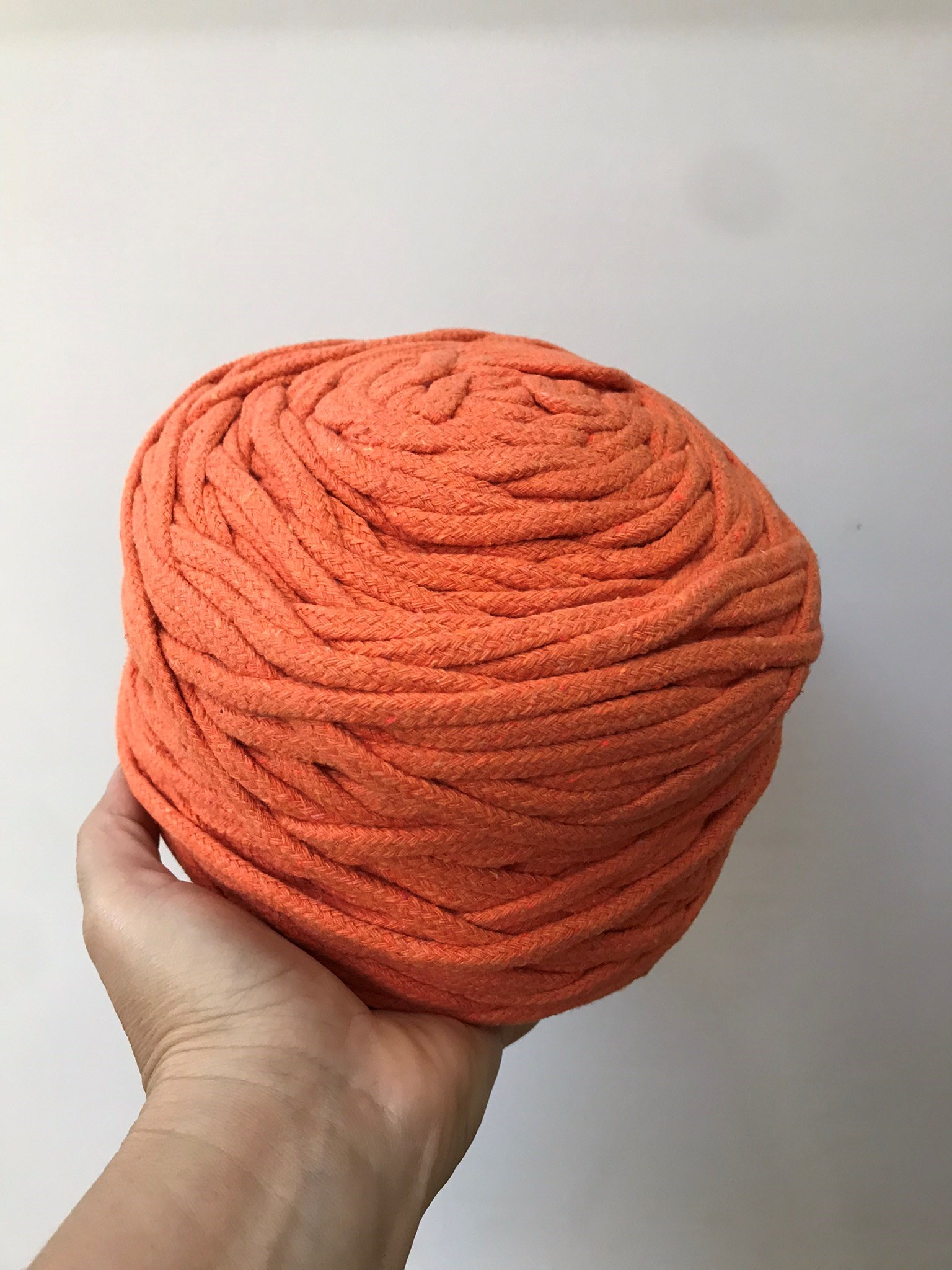 Cordão de algodão trançado