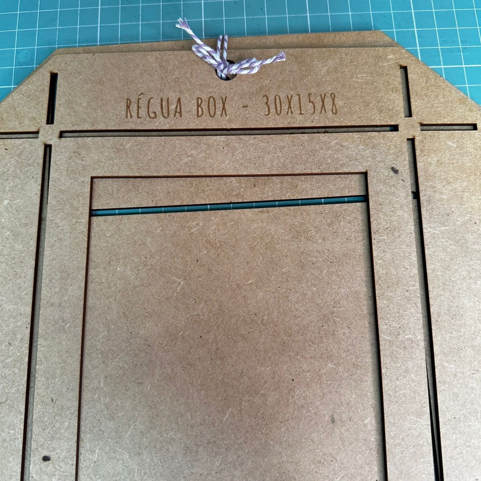 Kit de réguas para fazer caixa de embalagem no tamanho 30x15x8