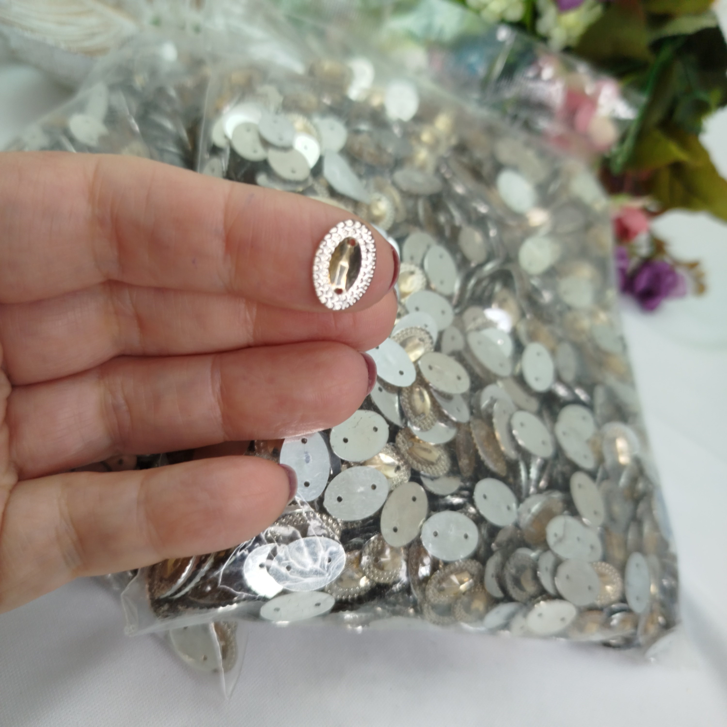 Chatom Oval Com Borda Cor Mel - 2 pacotes com aprox 250 gramas em cada