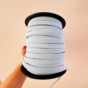 Elástico chato resistente azul claro