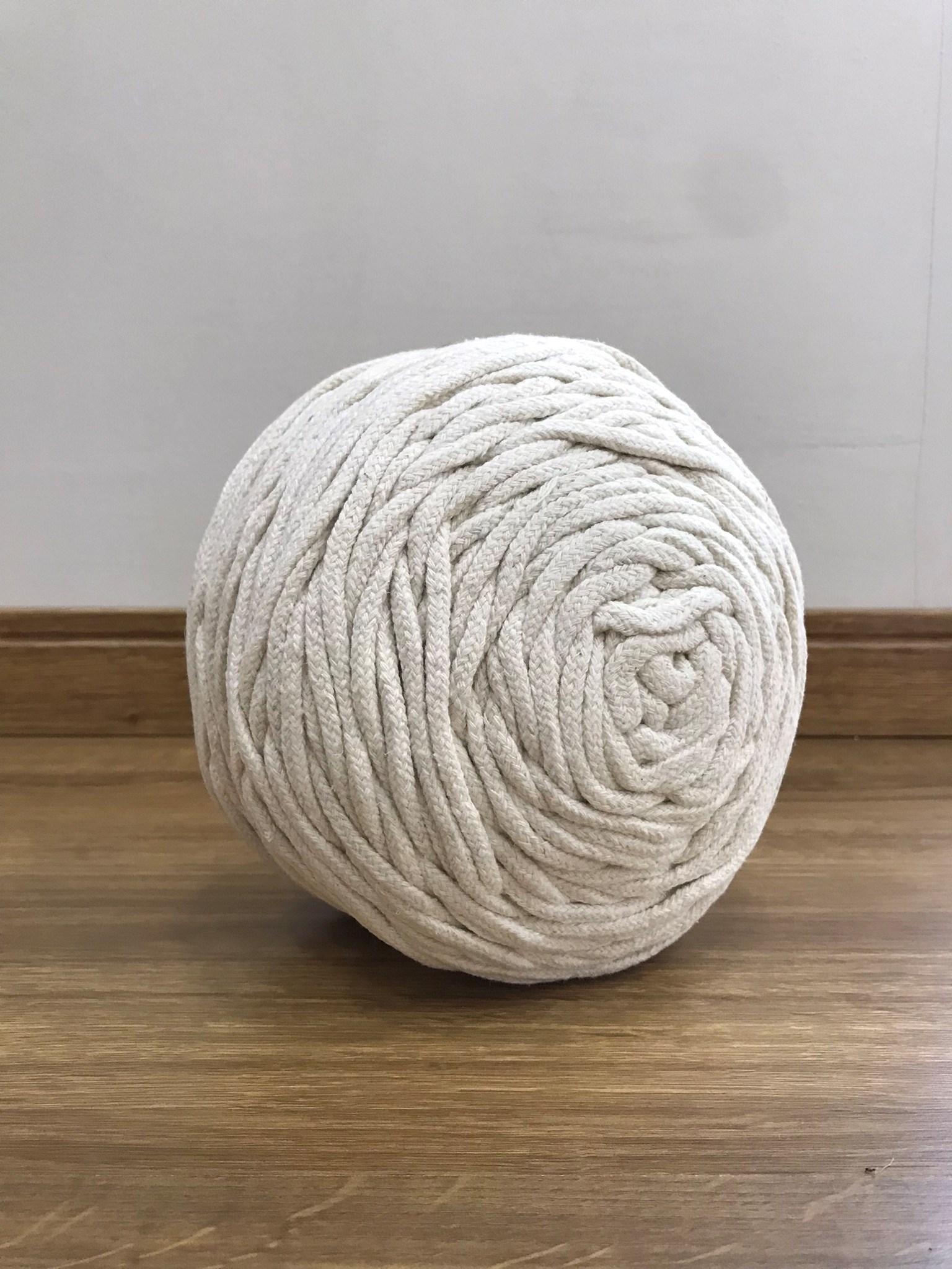 Cordão de algodão trançado