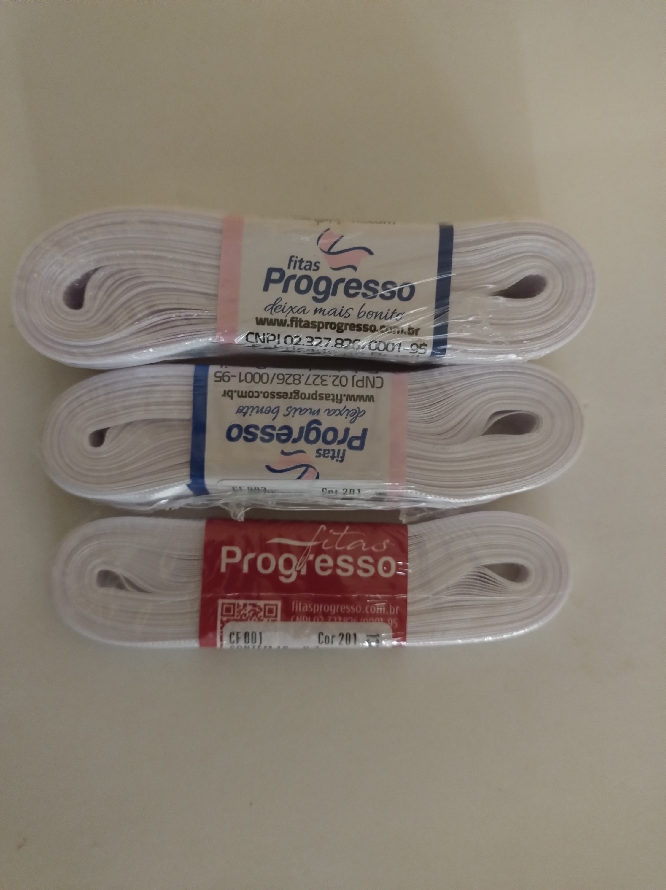 Kit com 3 fitas de cetim Progresso