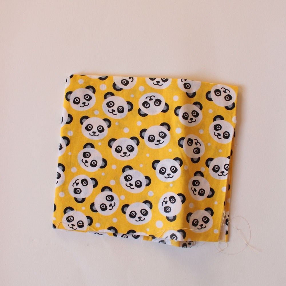 Tricoline Panda (retalhos)