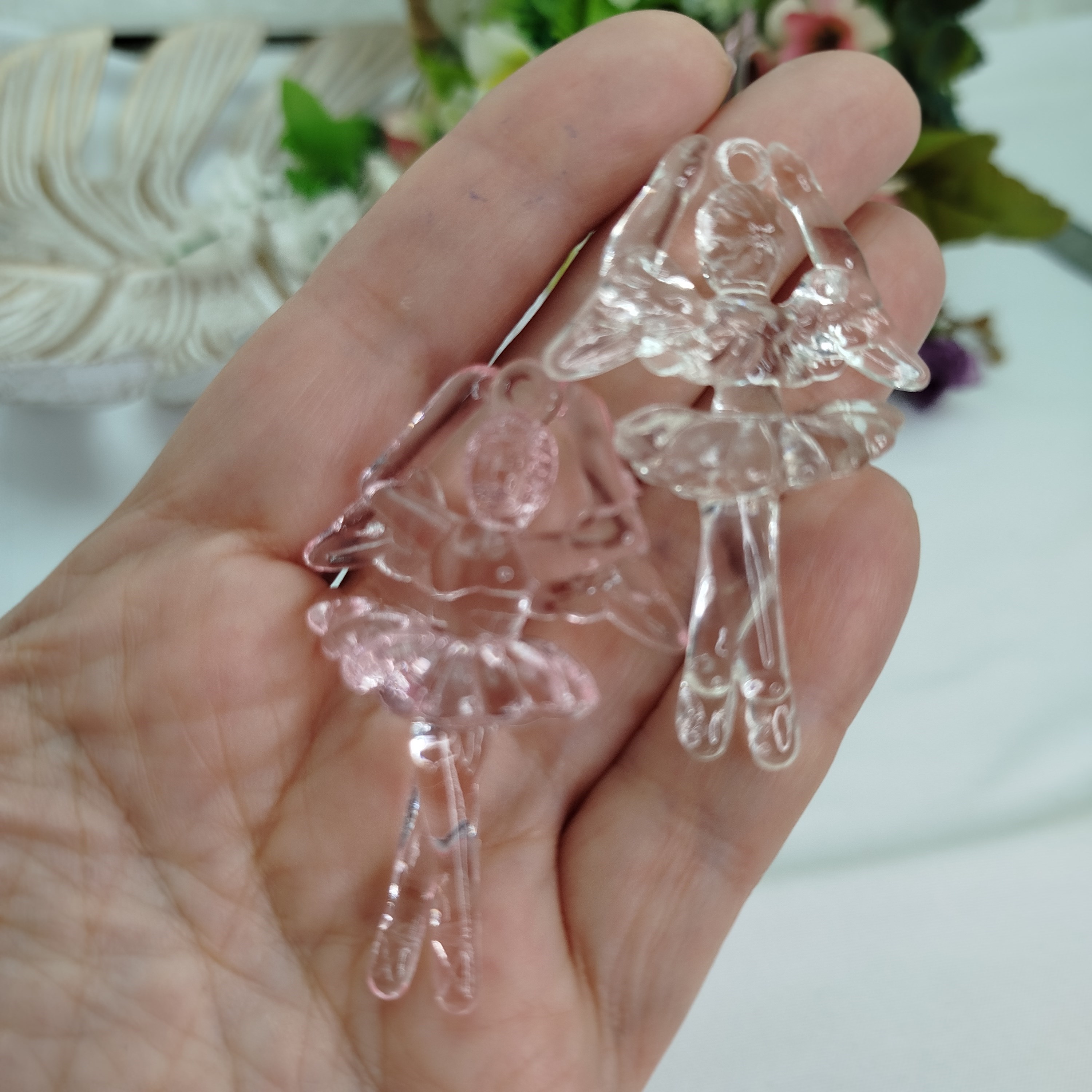 MIX de 107 Peças em Acrilico vários formatos e cores (veja descritivo no anuncio)