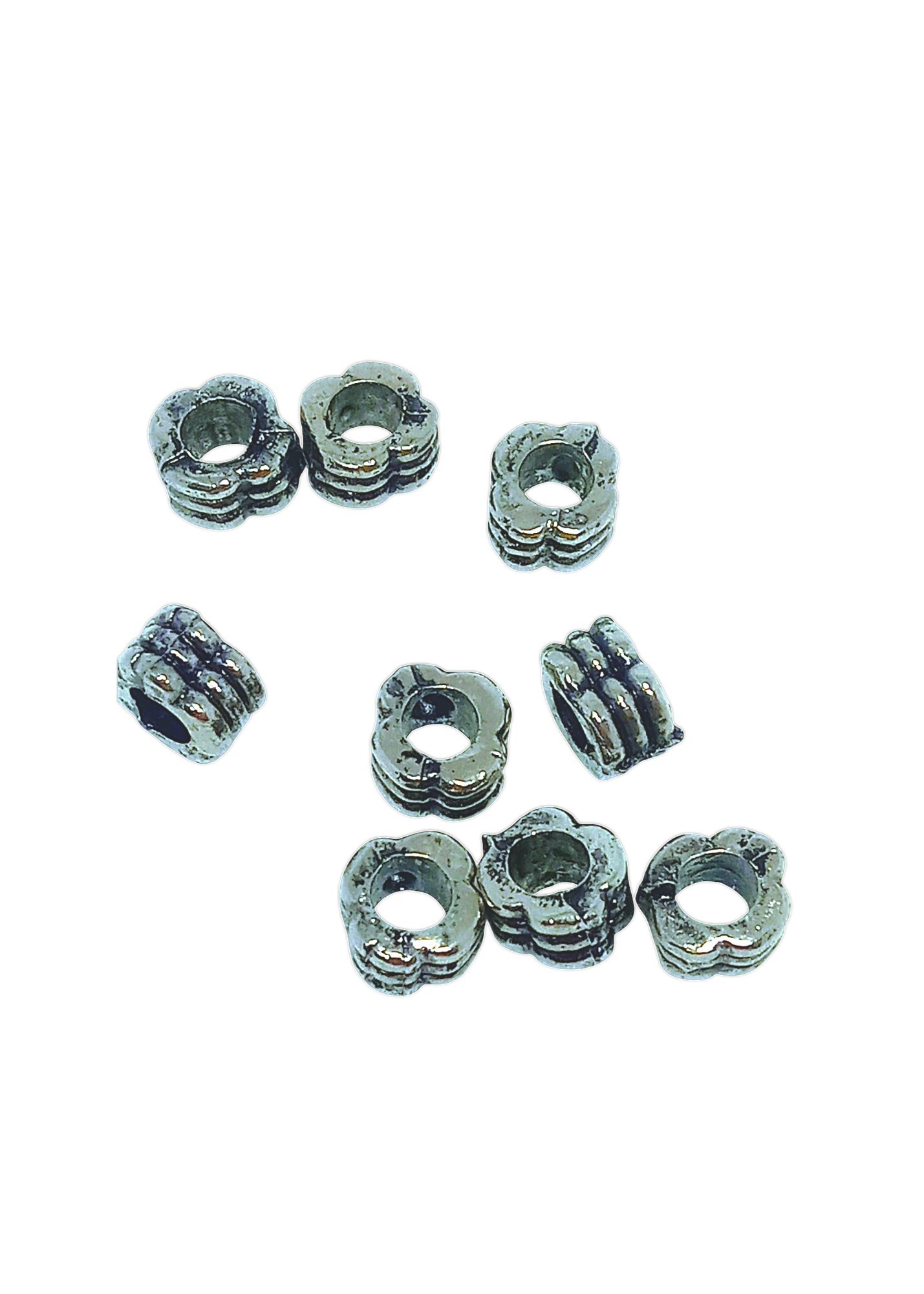 Kit 18 entremeios chanfrados, detalhes em relevo, metal, cor prata envelhecida