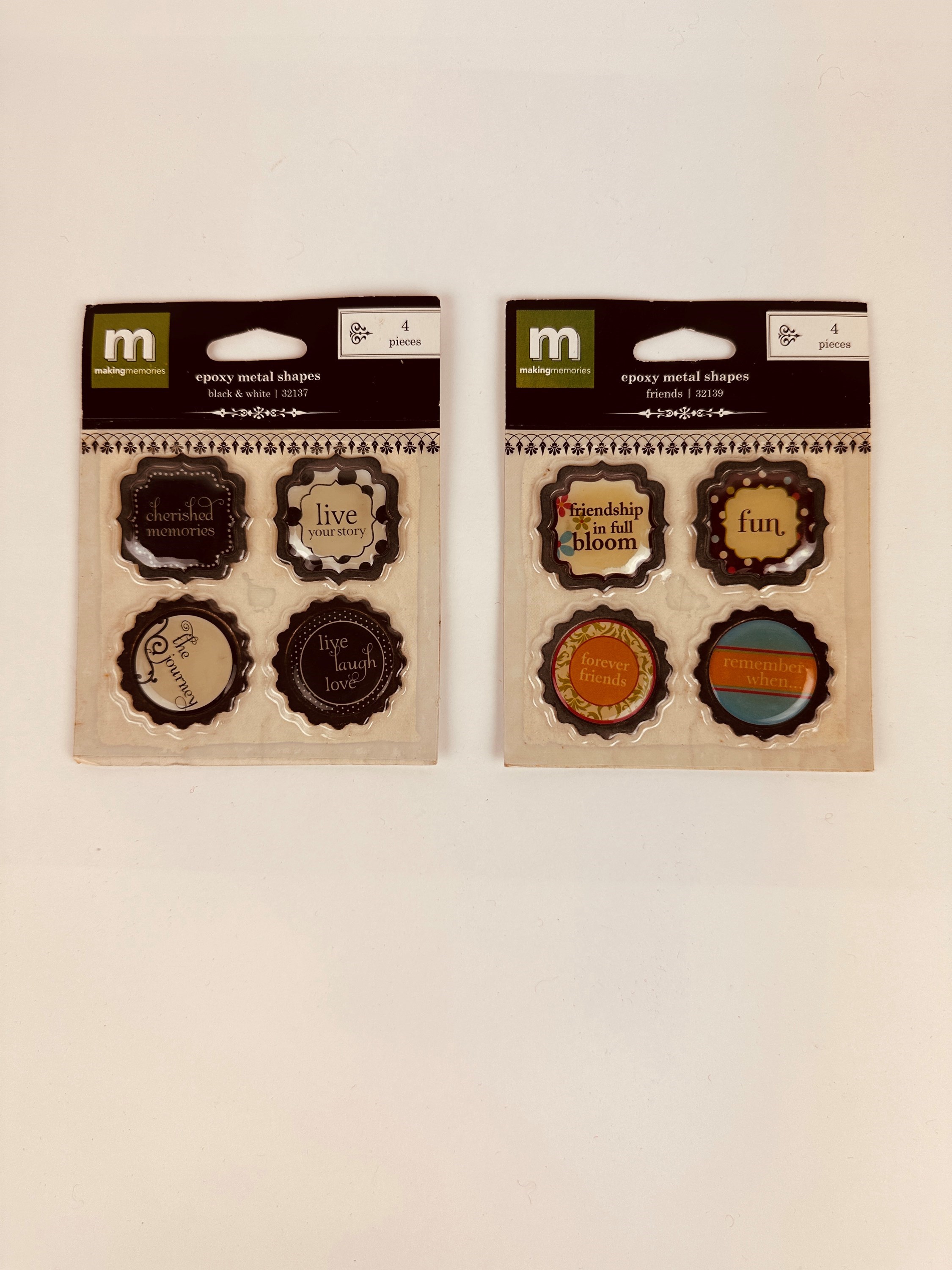 2 kits de apliques importado para scrapbooking