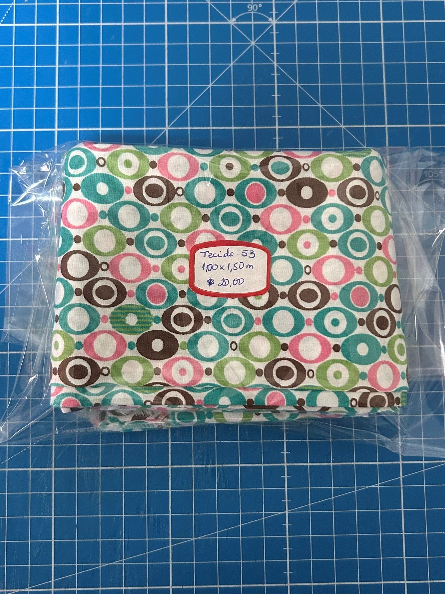 Tecido tricoline Lu Gastal