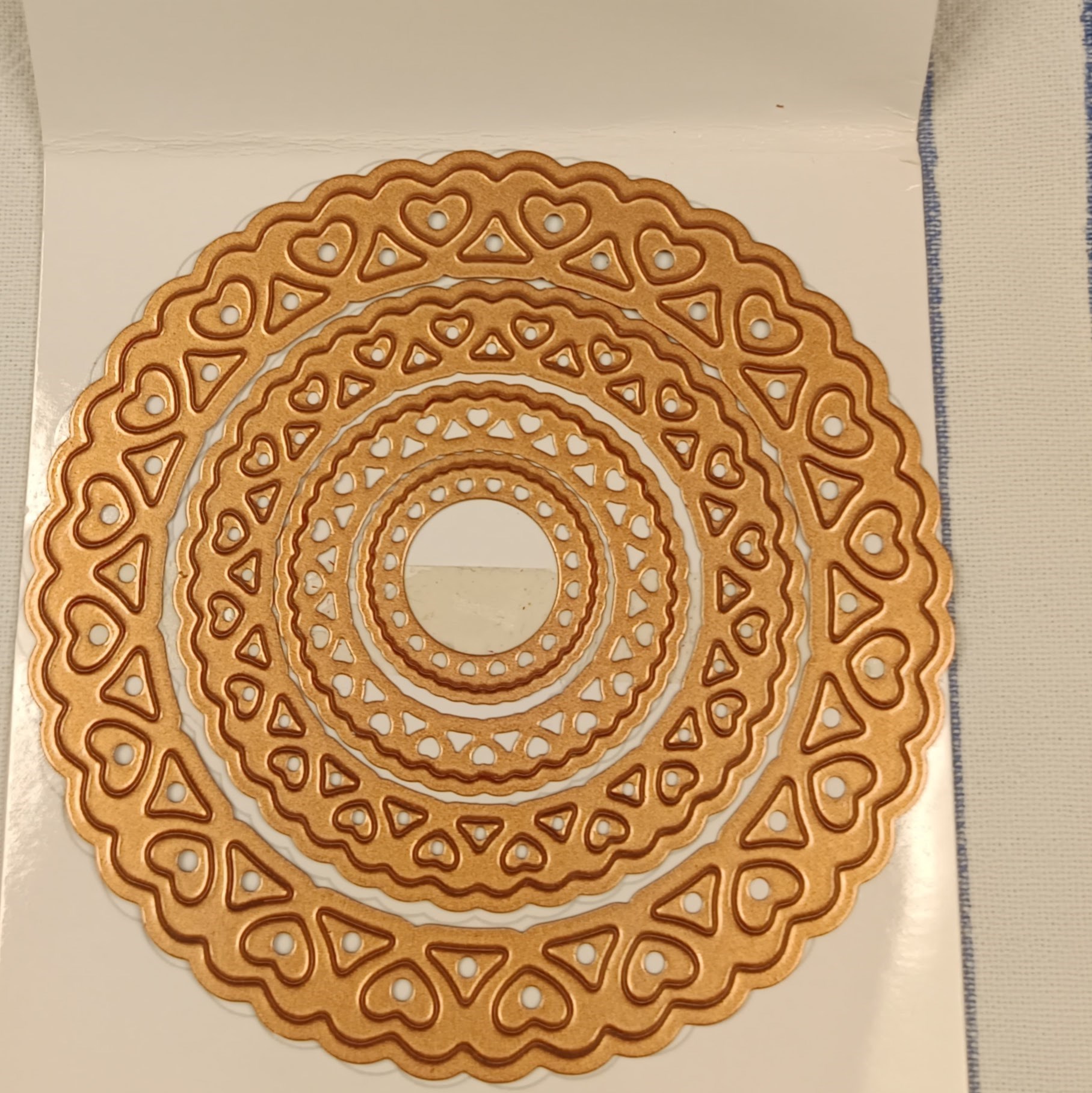 Spellbinders Nestabilities Heart Circles